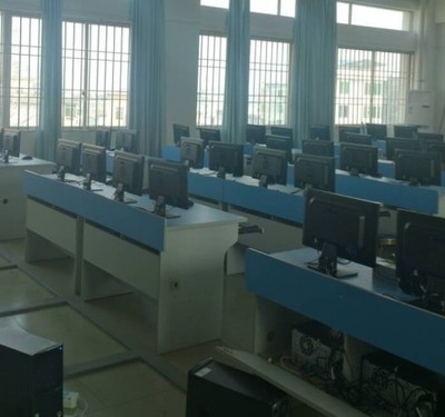 【供應(yīng)小學(xué)電腦實(shí)驗(yàn)室成套設(shè)備 多媒體平臺(tái)等設(shè)備】?jī)r(jià)格,廠家,圖片,其他實(shí)驗(yàn)室儀器、配套設(shè)備,廣州市科勝信息技術(shù)-